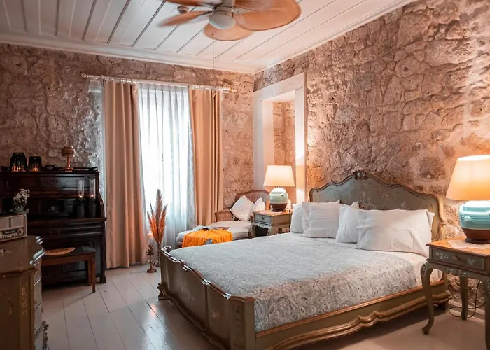 Hosca Kal Алачати