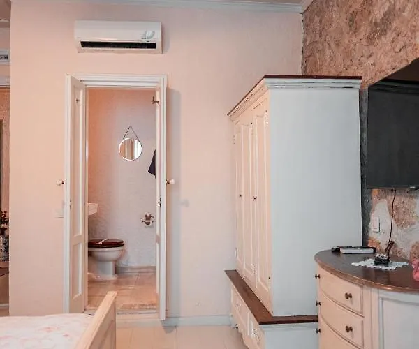 Hosca Kal Hotel