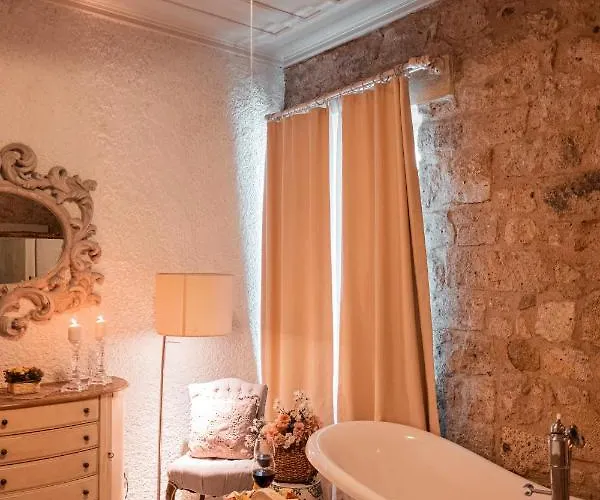 Otel Hoşça Kal Alaçatı